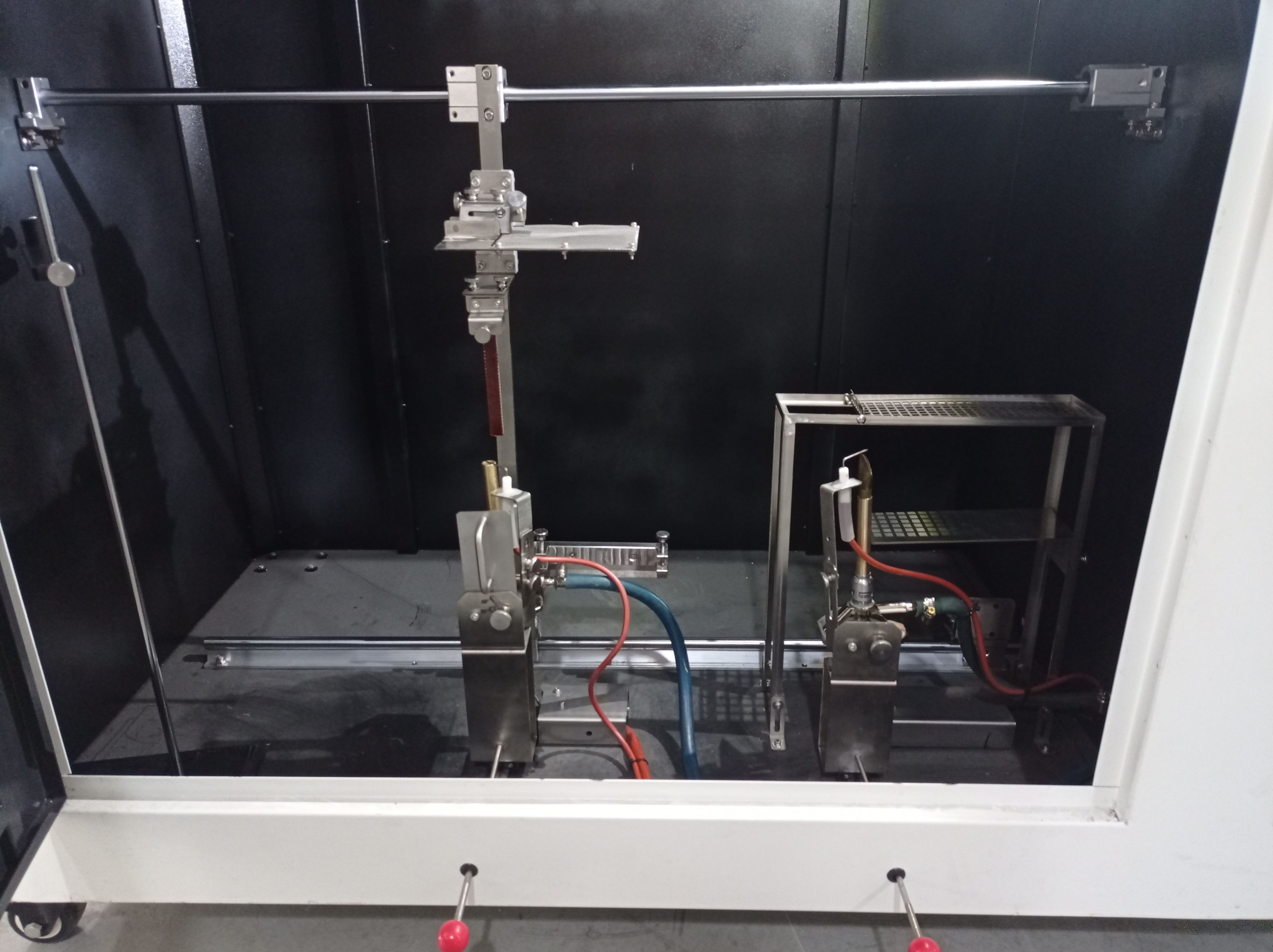 UL 94 اختبار اللهب الأفقي والرأسي